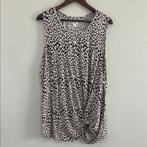 Xhilaration Tops - Size 2X Sleeveless Twist-Hem Animal Print Top - Black and Cream